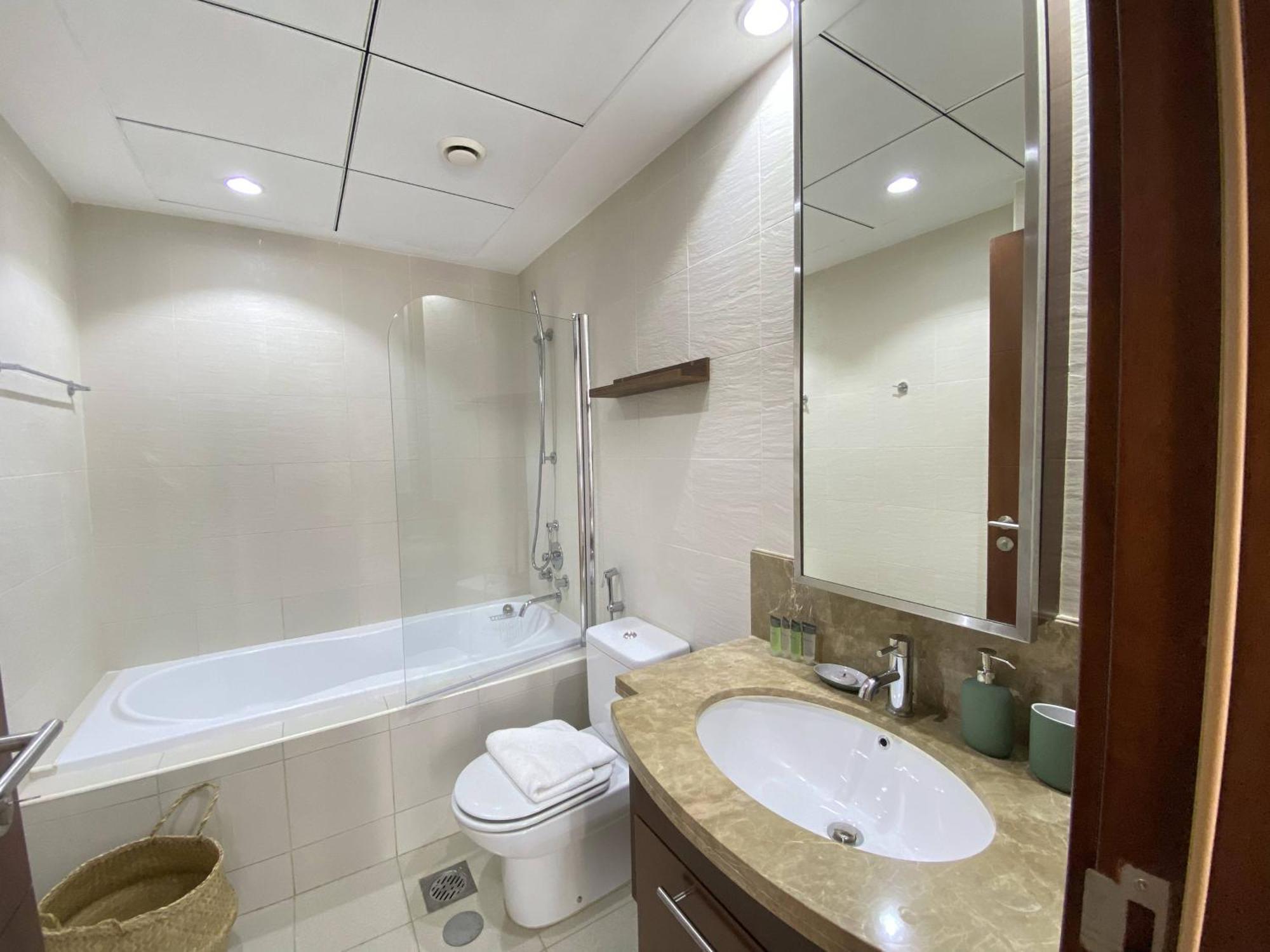 Lux Bnb Standpoint Tower Burj & Fountain Views Dubai Buitenkant foto